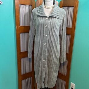 Veranesi Heather Gray Ribbed Knit Cardigan